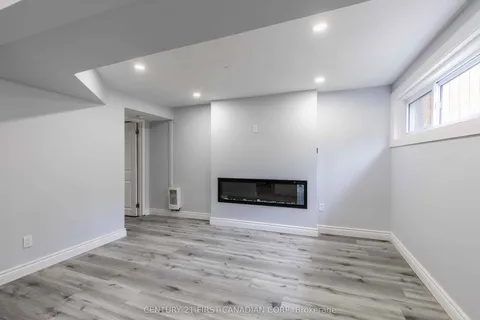 17 Carfrae Crescent, London South, ON N6C 4A8