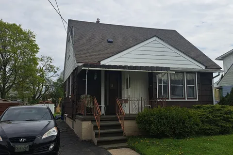 6319 Atlee Street, Niagara Falls, ON L2G 2W4