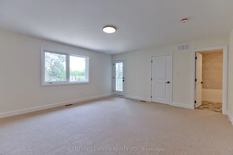 94C Frontenac Crescent, ON K0J 1P0