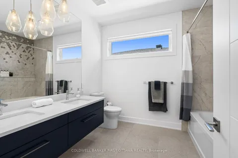 13 Brook Lane, Meadowlands - Crestview and Area, ON K2G 1S1
