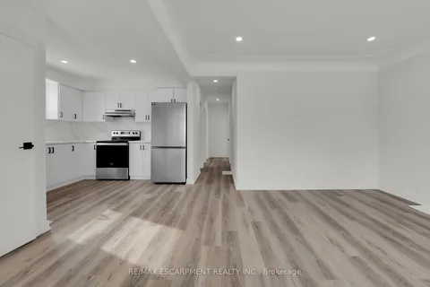 178 East 34th Street, Hamilton, ON L8V 3W6