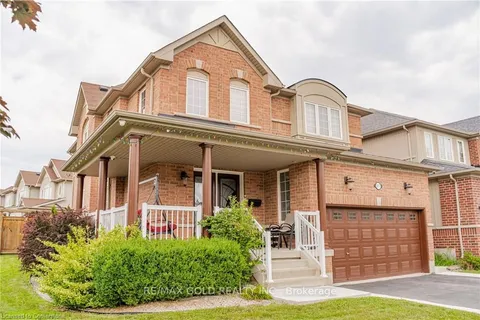 217 Thomas Avenue, Brantford, ON N3S 0E2