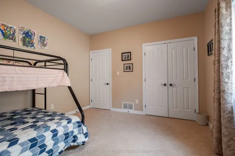 226 Rose Abbey Drive, Kingston, ON K7K 0A2