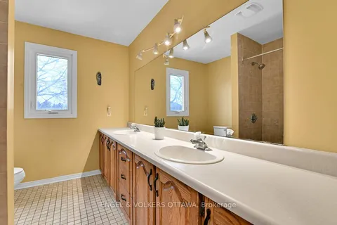 1106 Bravar Drive, Manotick - Kars - Rideau Twp and Area, ON K4M 1G2
