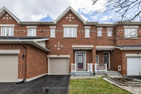 202 Waymark Crescent, Kanata, ON K2M 0A6