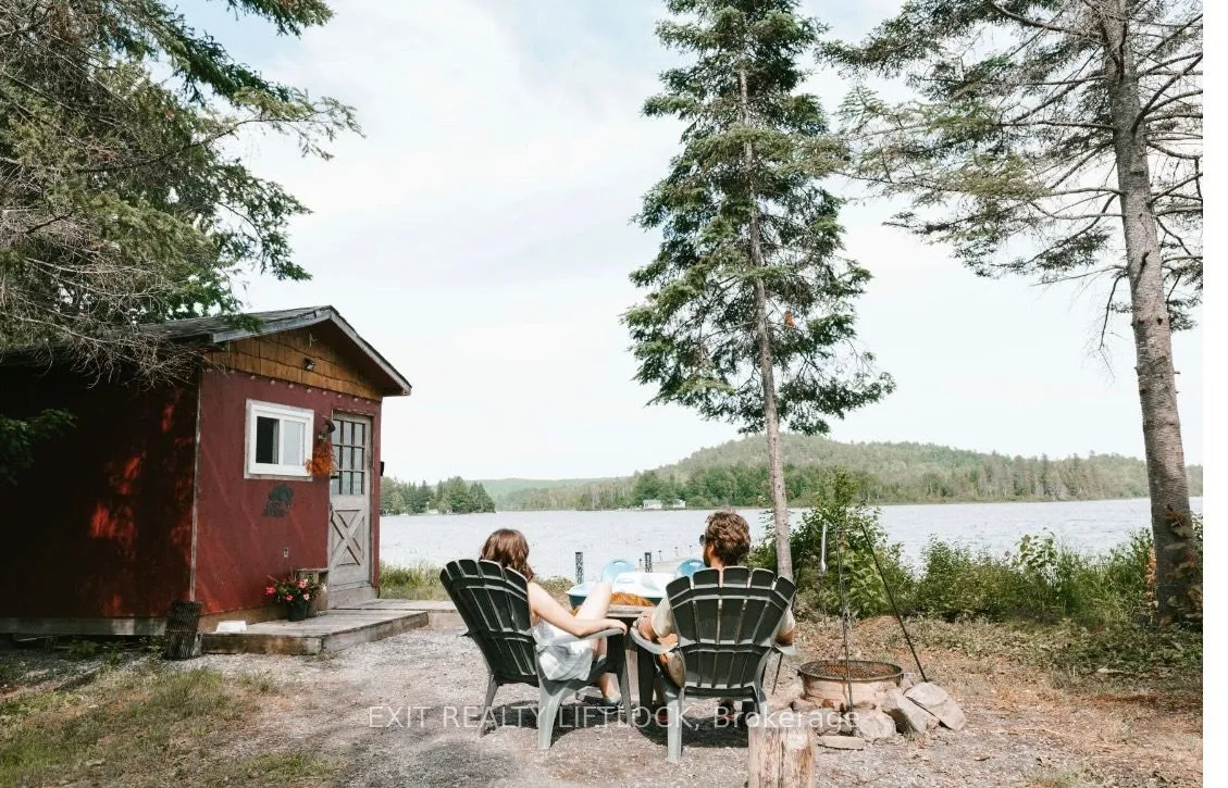 1519 North Baptiste Lake Road, Hastings Highlands, ON K0L 2S0