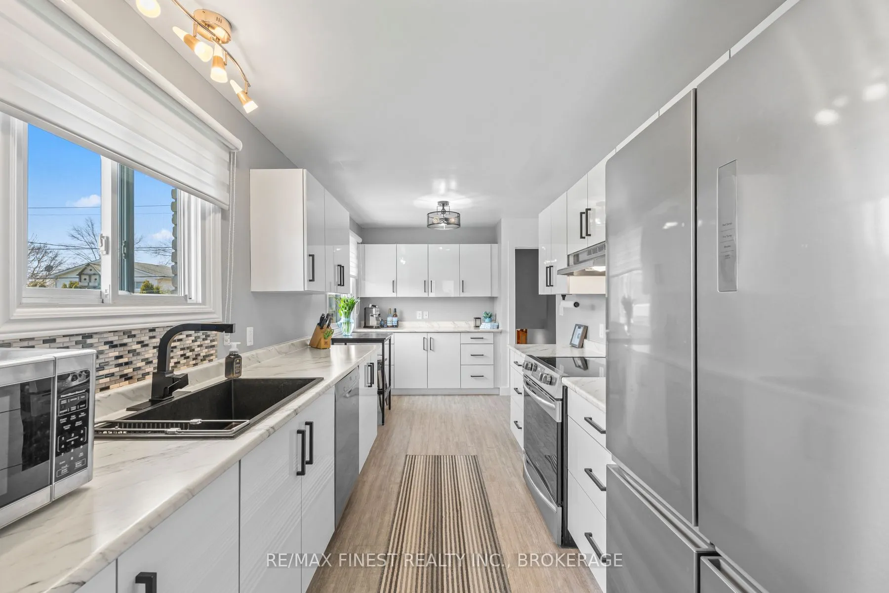 1039 Hudson Drive, Kingston, ON K7M 5K5