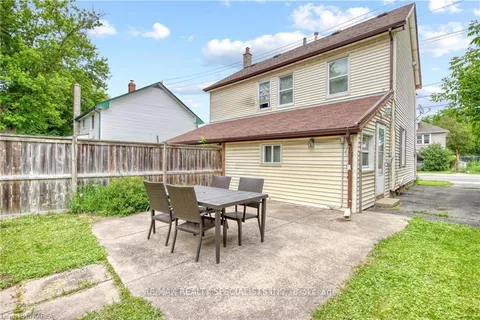 434 Division Street, Kingston, ON K7K 4A9