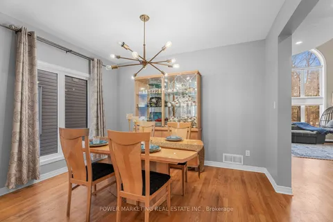 143 BOREALIS Crescent, Overbrook - Castleheights and Area, ON K1K 4T9