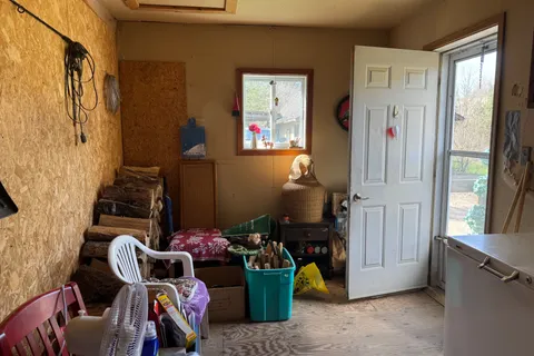 112 Queen Street, Burk's Falls, ON P0A 1C0