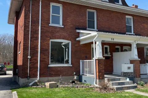 28 Willow Street, Brant, ON N3L 2K6