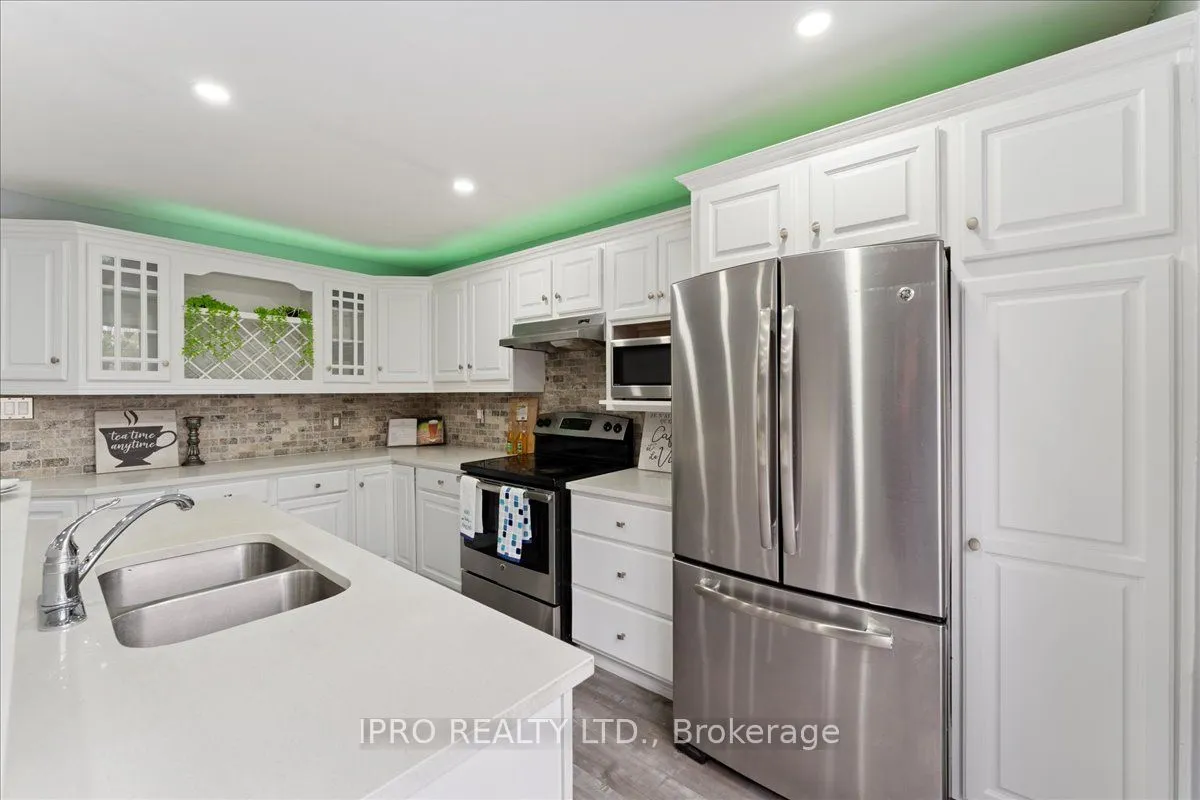 143 Bayne Crescent, Cambridge, ON N1T 1K5