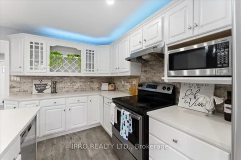143 Bayne Crescent, Cambridge, ON N1T 1K5