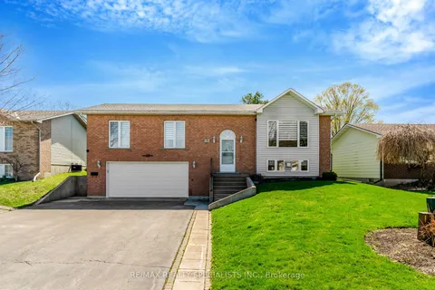 174 Charles Street, North Huron, ON N0G 2W0