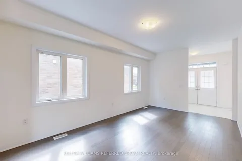 421 Adelaide Street, Wellington North, ON N0G 1A0
