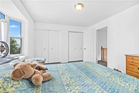 303 CONACHER Drive, Kingston, ON K7K 7J6