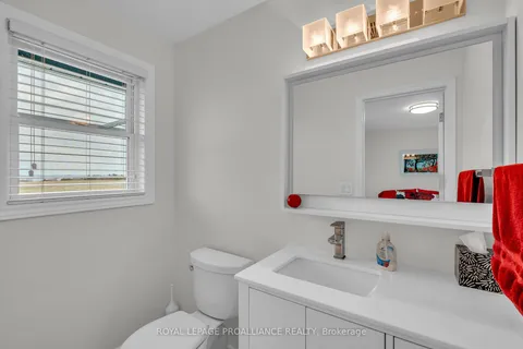 9698 Corkery Road, Hamilton Township, ON K0K 1C0