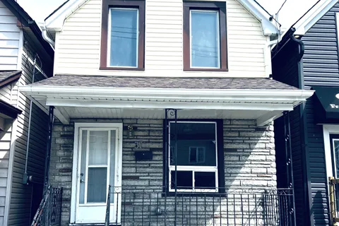 37 Francis Street, Hamilton, ON L8L 3T9