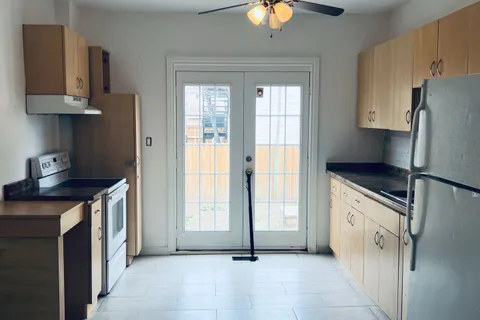 37 Francis Street, Hamilton, ON L8L 3T9