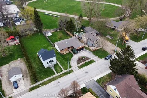 550 Raglan Street, Minto, ON N0G 2P0