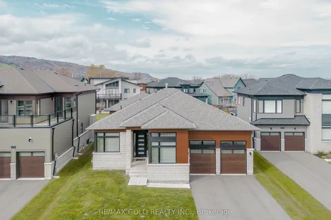 169 Springside Crescent, Blue Mountains, ON L9Y 5L3
