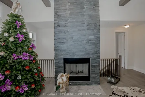 169 Springside Crescent, Blue Mountains, ON L9Y 5L3