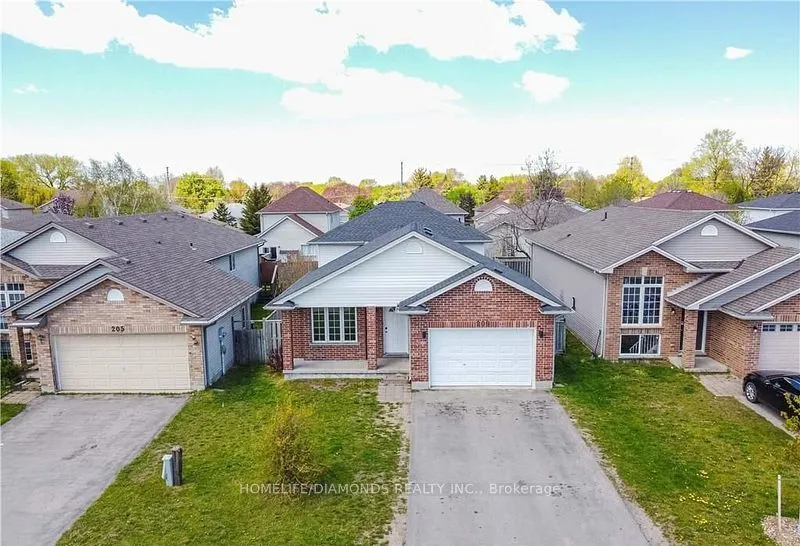 209 THURMAN Circle, London East, ON N5V 4Z2