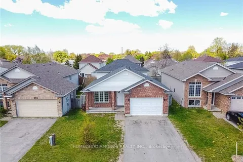 209 THURMAN Circle, London East, ON N5V 4Z2