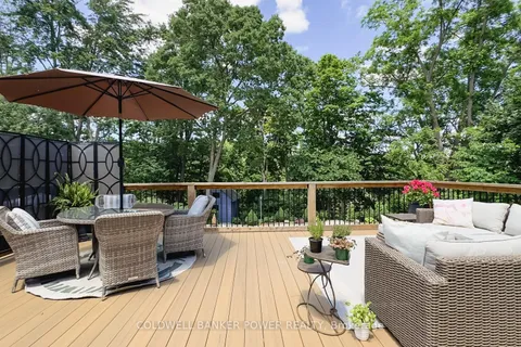 84 Grand Avenue, London South, ON N6C 1L7