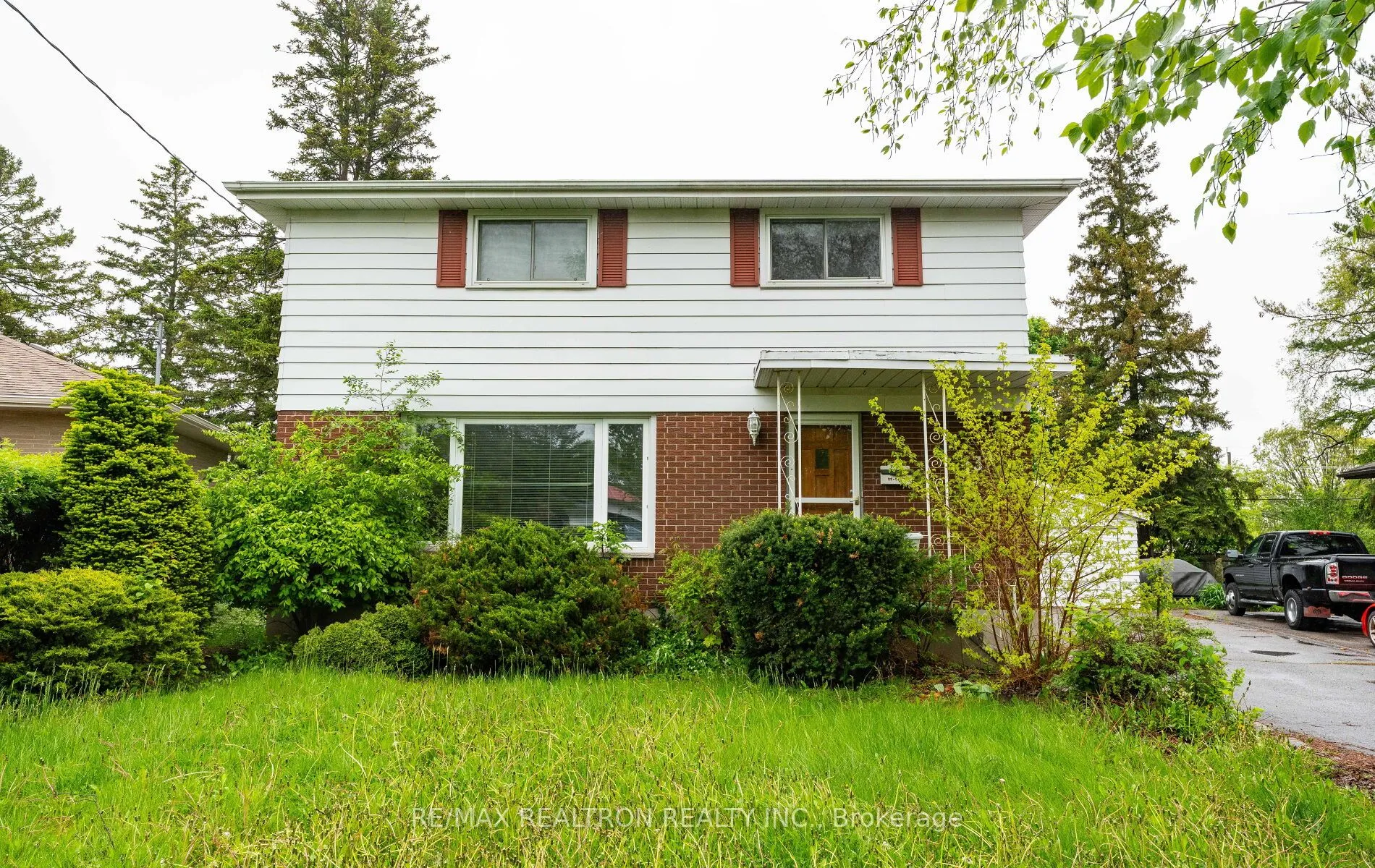 134 Hastings Drive, Belleville, ON K8N 1J5