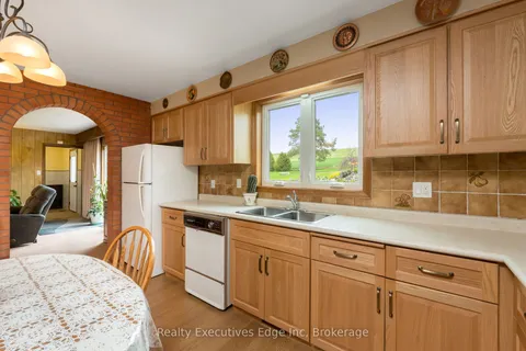 5601 Fifth Line, Guelph/Eramosa, ON N0B 2K0
