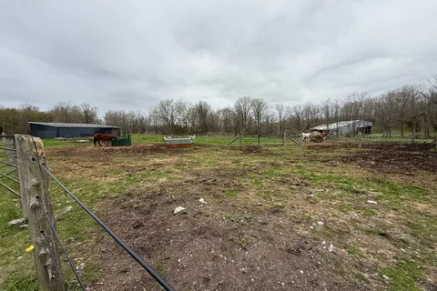 1116 Cross Road, Tyendinaga, ON K0K 2Y0