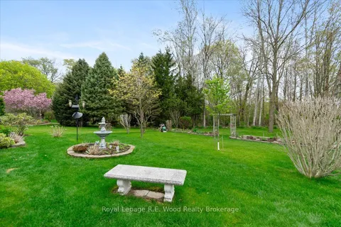 102 Wilson Avenue, Tillsonburg, ON N4G 5T2