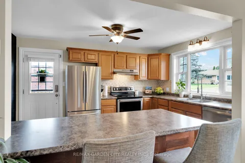 4165 WILLIAM Street, Lincoln, ON L3J 0K7