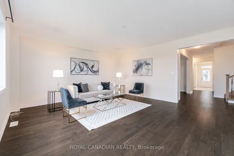 27 Bee Crescent, Brantford, ON N3T 0V7