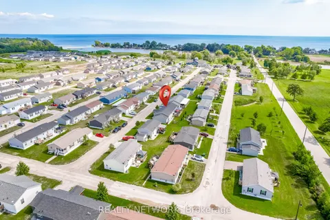 17 Silver Aspen Drive, Haldimand, ON N0A 1L0