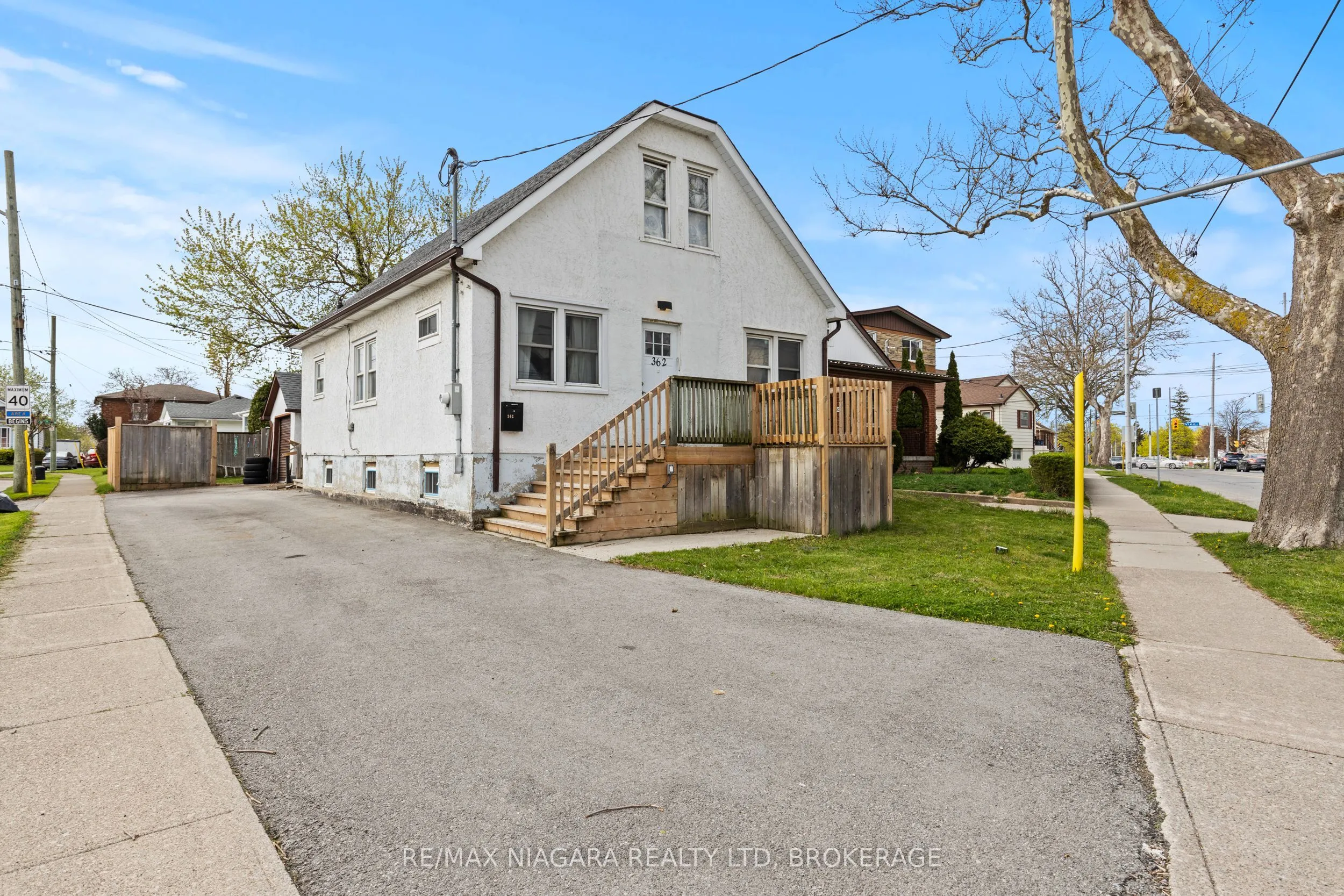 362 CARLTON Street, St. Catharines, ON L2M 4W5