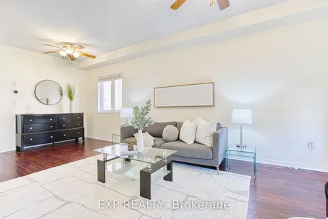 86 Glendarling Crescent, Hamilton, ON L8E 0B1