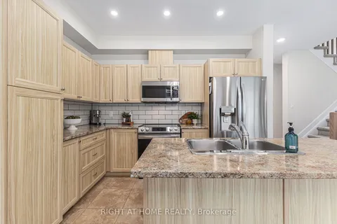 91 Robertson Lane, Carleton Place, ON K7C 0R5