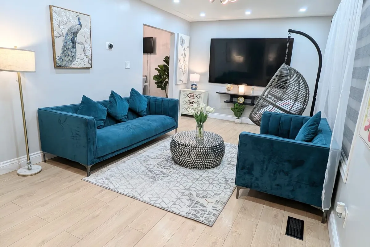 261 Overlea Drive, Kitchener, ON N2M 1T7