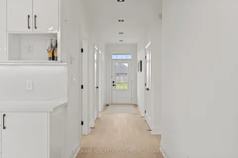 7 Bounty Avenue, Thorold, ON L2V 0H4