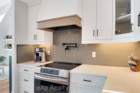 130 Louise Creek Crescent, ON N0G 1S0