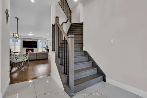 11 Tindall Crescent, East Luther Grand Valley, ON L9W 6P4