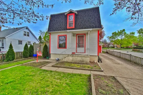 5958 Summer Street, Niagara Falls, ON L2G 1M3