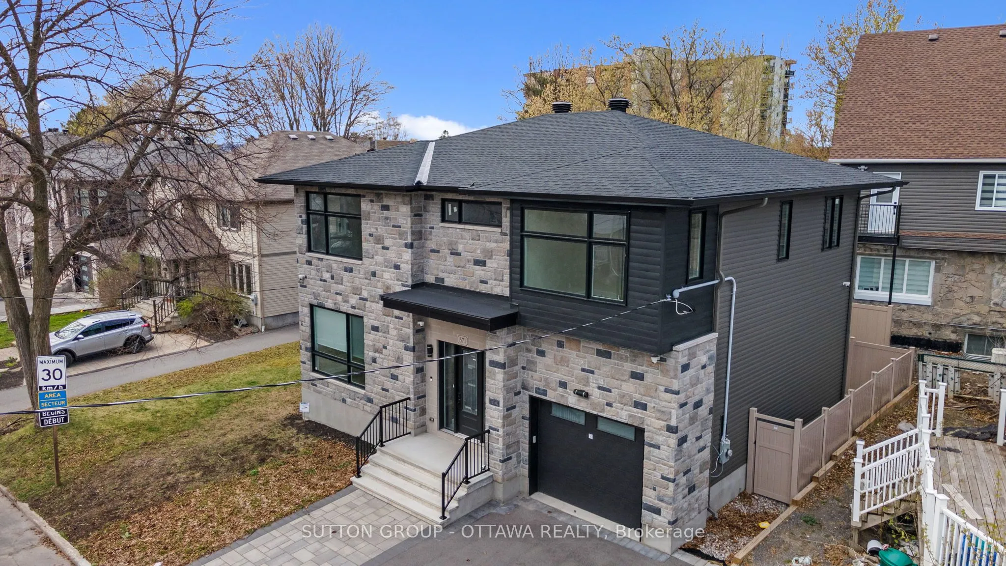 571 Mutual Street, Overbrook - Castleheights and Area, ON K1K 1C5