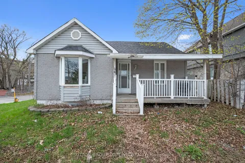 846 St Laurent Blvd Street, Overbrook - Castleheights and Area, ON K1K 3A9
