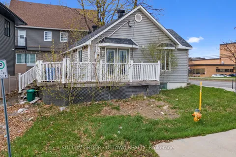 846 St Laurent Blvd Street, Overbrook - Castleheights and Area, ON K1K 3A9