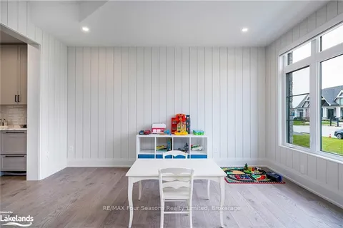 132 Dorothy Drive, Blue Mountains, ON N0H 2P0