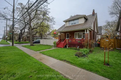 230 Beach Boulevard, Hamilton, ON L8H 6W1