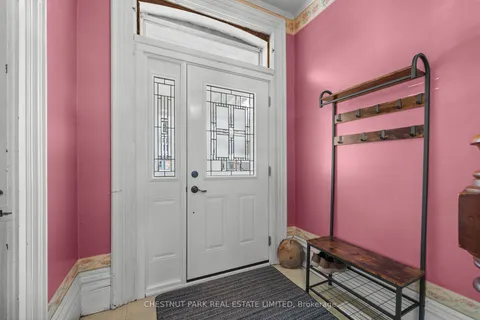 12 Maple Avenue, Prince Edward County, ON K0K 2T0